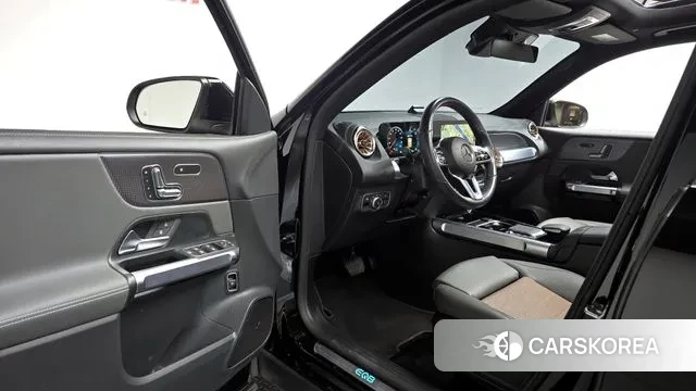 Mercedes-Benz EQB X243 id 3770045 из Кореи 20