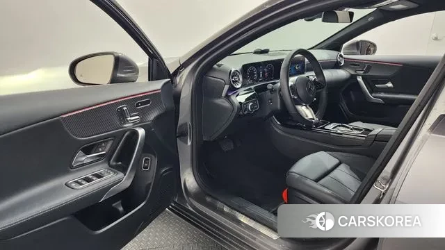 Mercedes-Benz A-Class W177 id 3750869 из Кореи 20