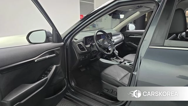 Kia The New Seltos id 4608371 из Кореи 20
