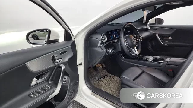 Mercedes-Benz A-Class W177 id 3155411 из Кореи 20