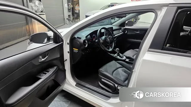 Kia Come New K3 id 2971090 из Кореи 20