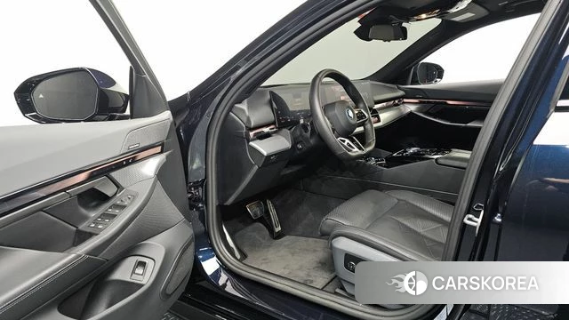 BMW i5 (G60) id 4904805 из Кореи 33