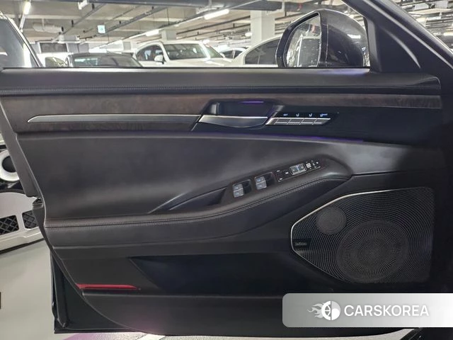 Genesis G90 id 4727898 из Кореи 20