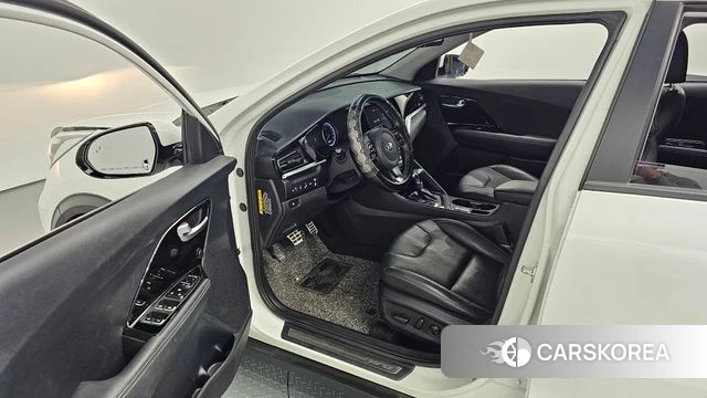 Kia The New Niro id 4196710 из Кореи 33