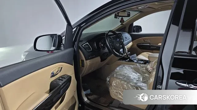 Kia The New Carnival id 3536190 из Кореи 20