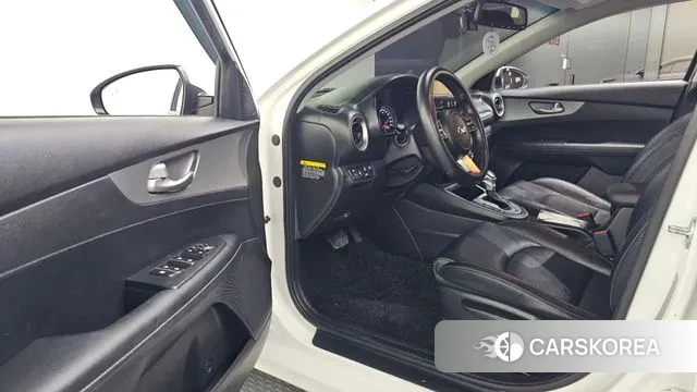 Kia Come New K3 id 3717655 из Кореи 20