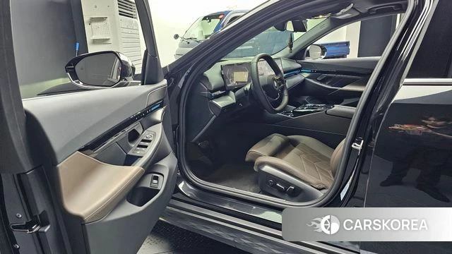 BMW 5 Series (G60) id 4222807 из Кореи 30