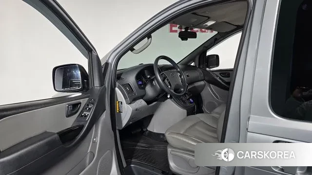 Hyundai The New Grand Starex id 3737089 из Кореи 20