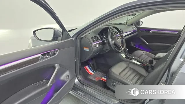 Volkswagen The New Passat id 3325169 из Кореи 20