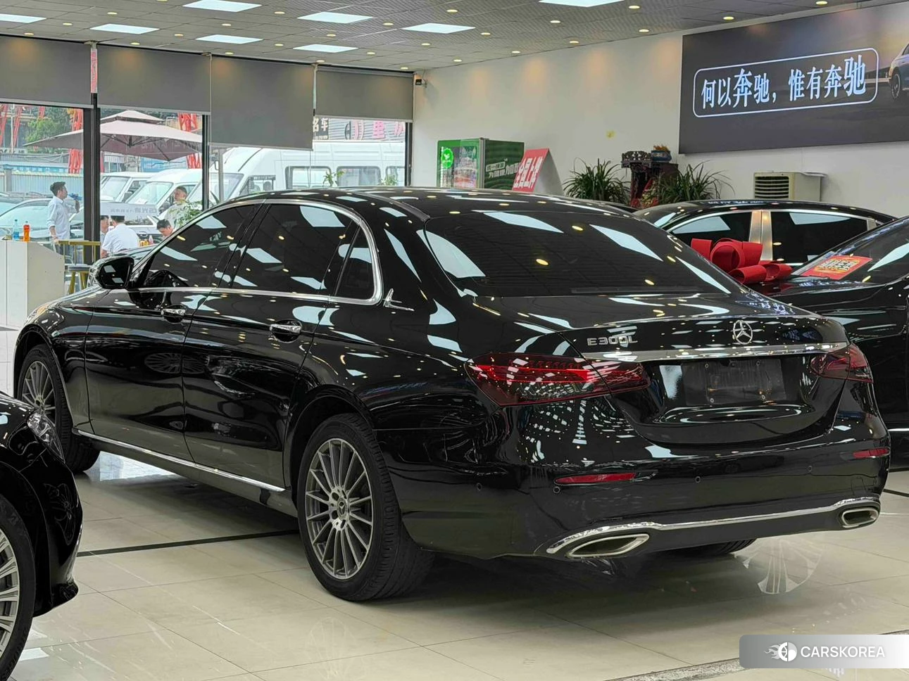 Mercedes-Benz E-Class id 4510940 из Китая 18