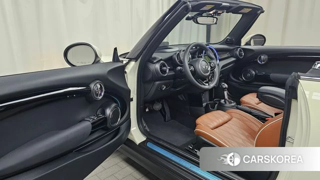 Mini Cooper S Convertible id 4658405 из Кореи 30