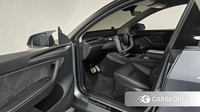 Tesla Model Y id 3817373 из Кореи 20