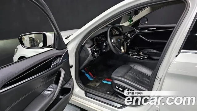 BMW 5 Series (G30) id 2881414 из Кореи 20