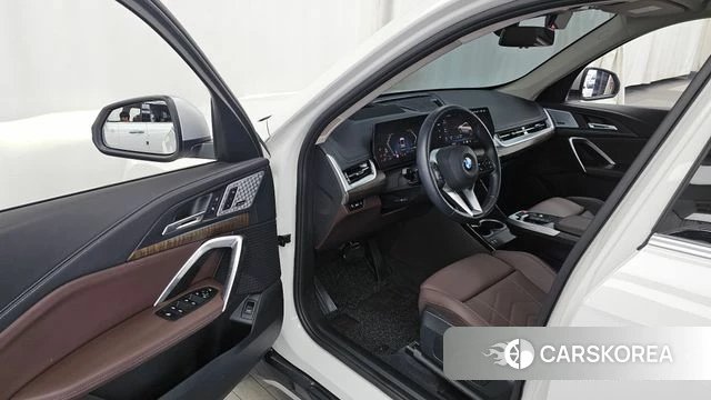 BMW X1 (U11) id 4505750 из Кореи 31