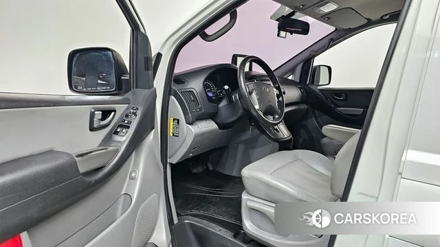 Hyundai The New Grand Starex id 4345304 из Кореи 20