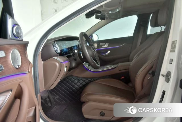 Mercedes-Benz E-class id 4209104 из Китая 15