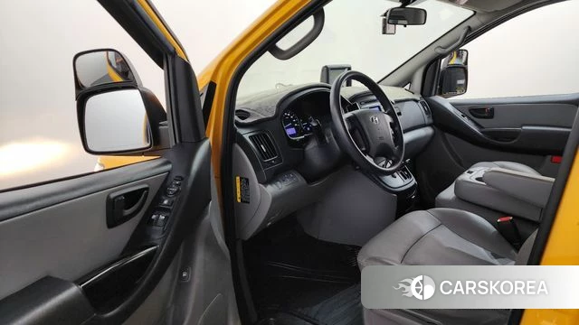 Hyundai The New Grand Starex id 3867179 из Кореи 20