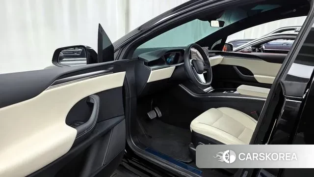 Tesla Model X id 3031699 из Кореи 20