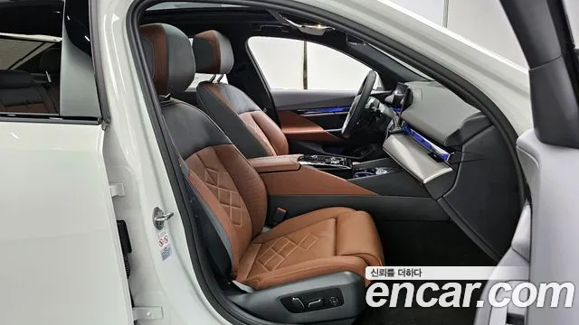 BMW 5 Series (G60) id 2677673 из Кореи 20