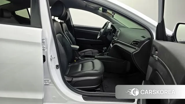 Hyundai The New Avante AD id 3055318 из Кореи 20