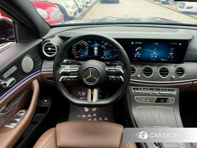 Mercedes-Benz E-class id 4255978 из Китая 10