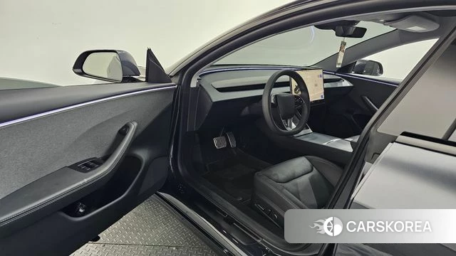 Tesla Model 3 id 4602360 из Кореи 37