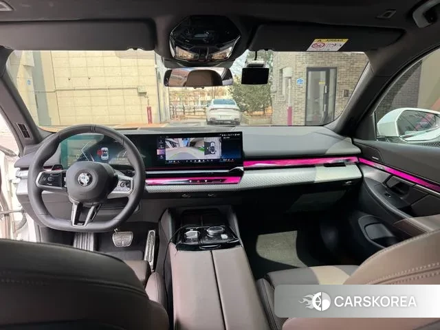 BMW 5 Series (G60) id 3769610 из Кореи 13