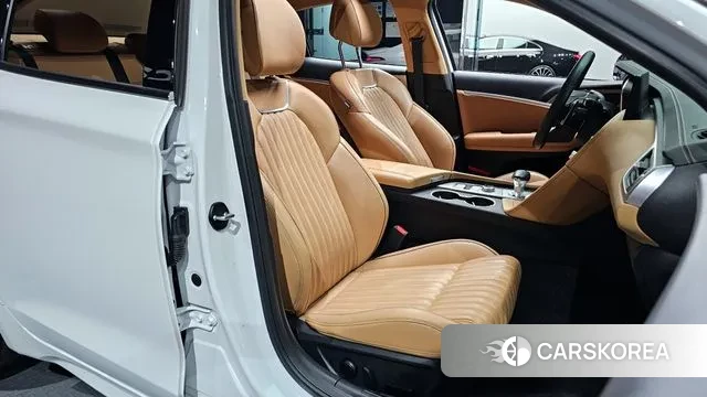 Genesis The New G70 id 3697825 из Кореи 20