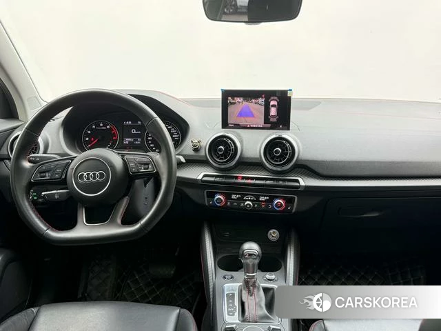 Audi Q2L id 4278712 из Китая 21
