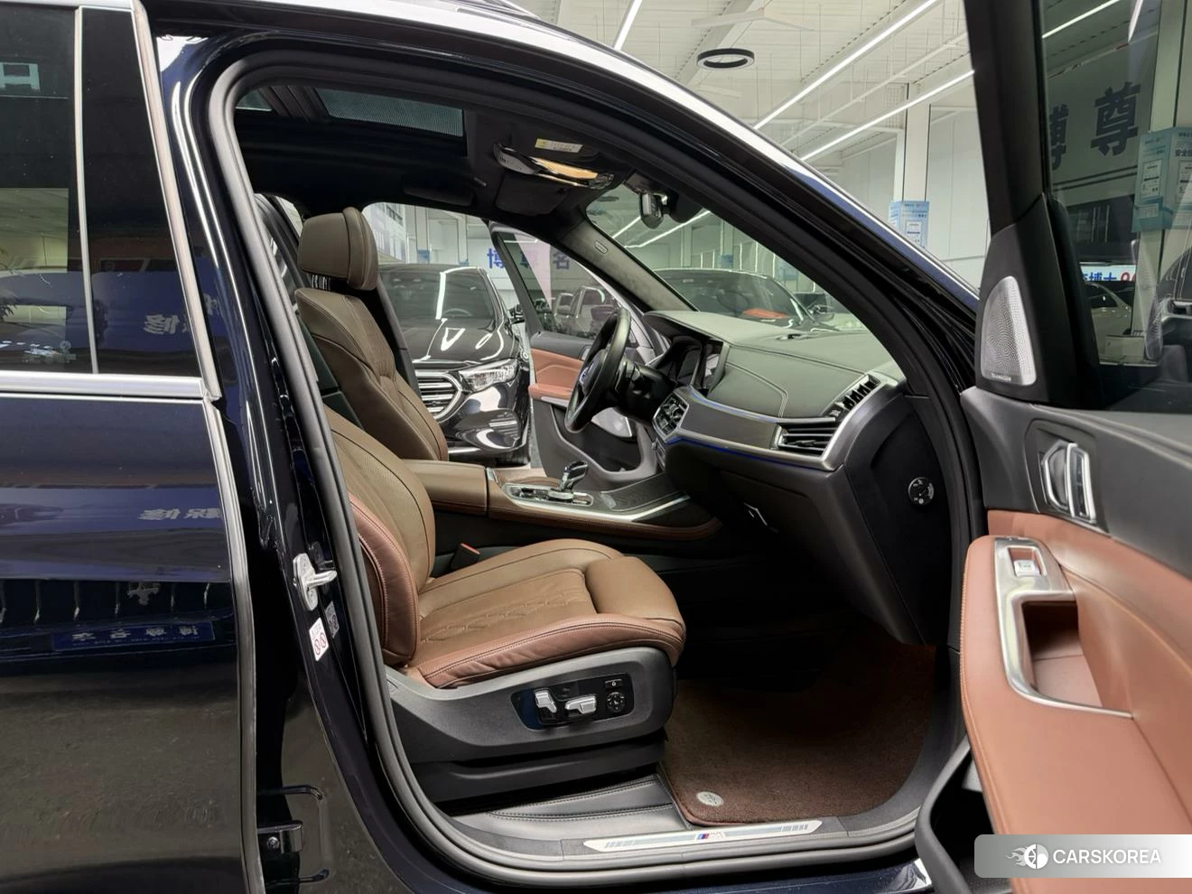 BMW X7 id 4461997 из Китая 24
