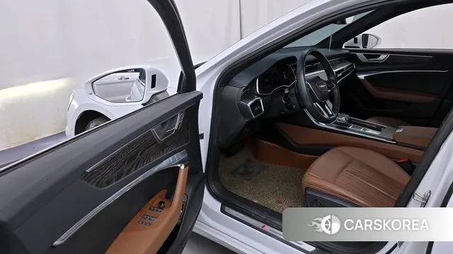 Audi A6 (C8) id 3054926 из Кореи 20