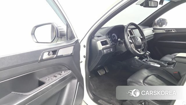 Ssangyong Rexton Sports Cannes id 4732572 из Кореи 32