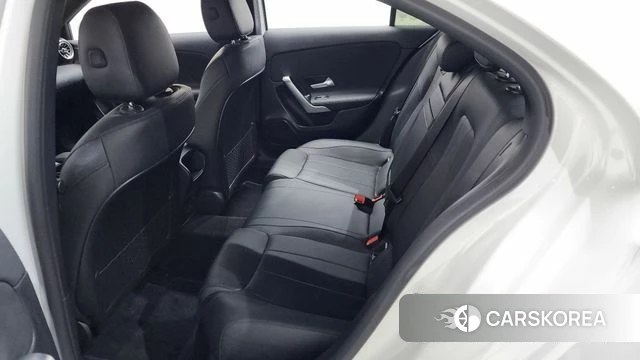 Mercedes-Benz A-Class W177 id 4224050 из Кореи 30