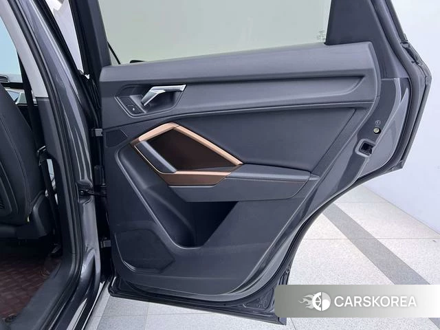 Audi Q3 id 4299442 из Китая 26
