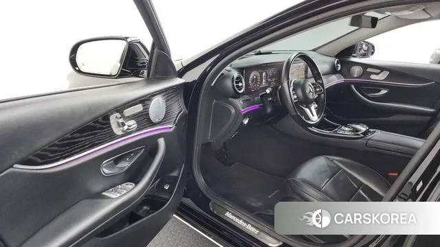 Mercedes-Benz E-Class W213 id 3292169 из Кореи 20