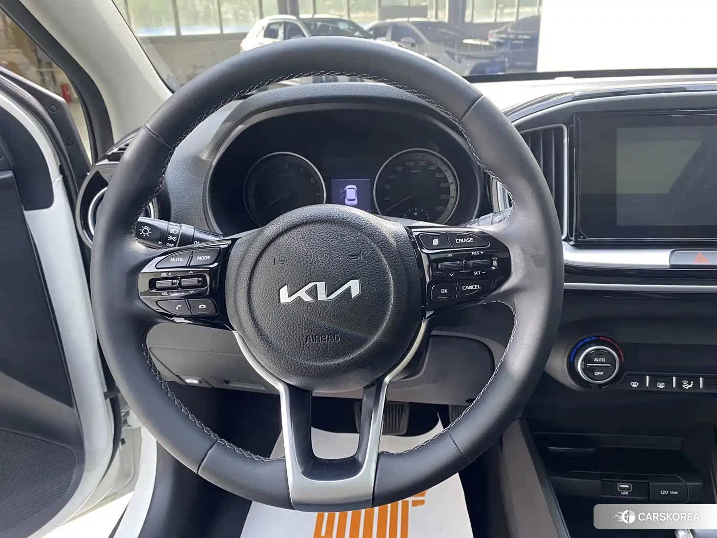 Kia KX1 id 4515337 из Китая 27