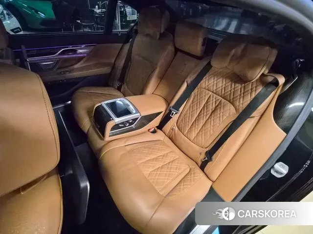 BMW 7 Series (G11) id 3622126 из Кореи 20