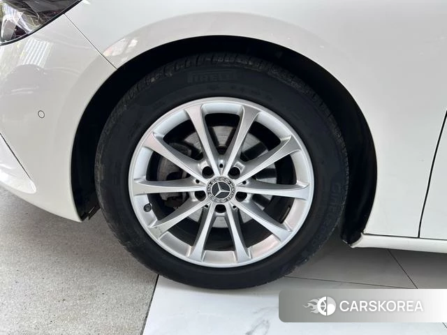 Mercedes-Benz Class B id 4328664 из Китая 30