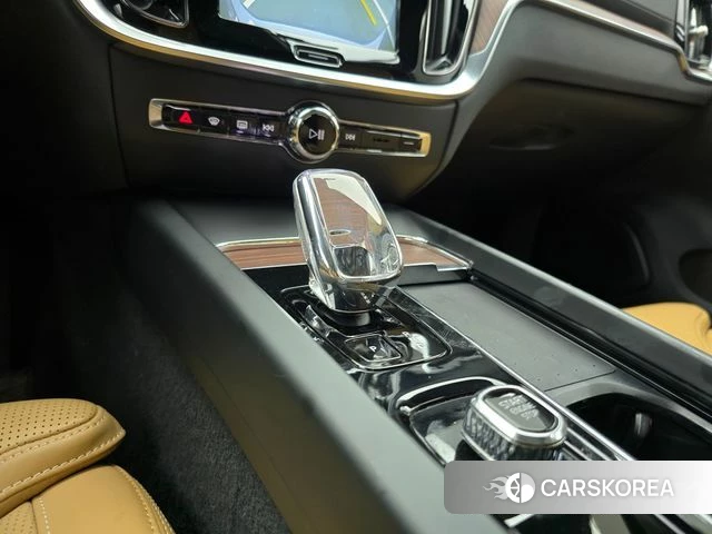 Volvo V60 Cross-Country 2nd Generation id 4572171 из Кореи 20