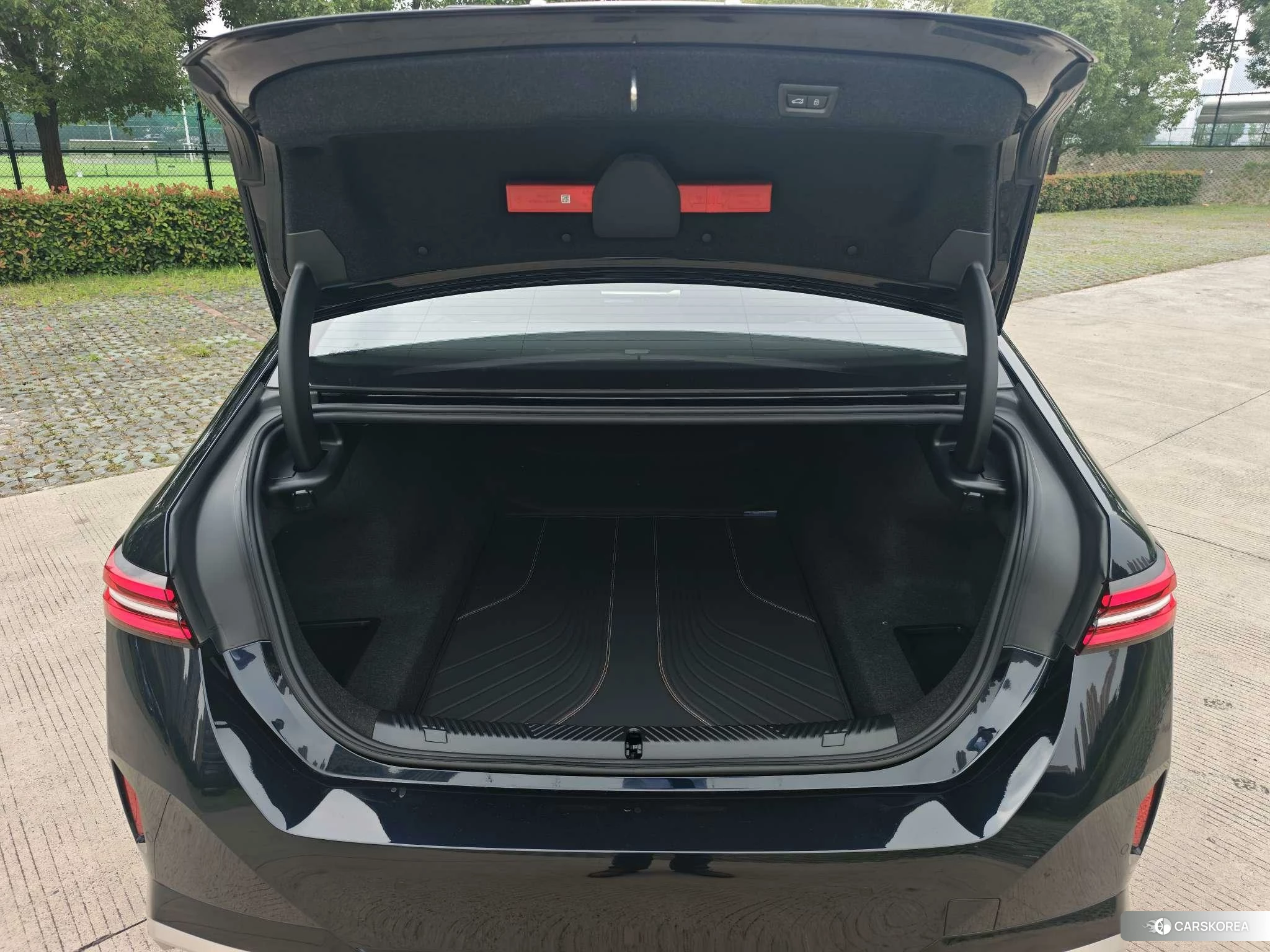 BMW 5 series id 4467894 из Китая 13