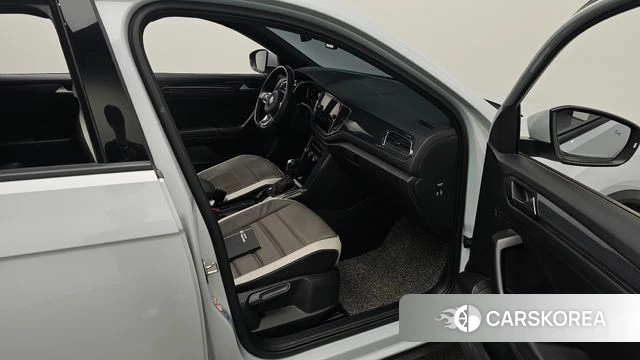 Volkswagen T-Roc id 4779984 из Кореи 36