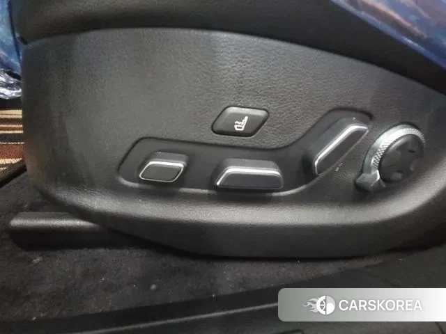 Genesis Electrified G80 (RG3) id 2884932 из Кореи 20