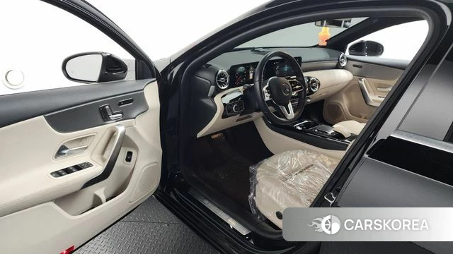 Mercedes-Benz A-Class W177 id 3965516 из Кореи 20