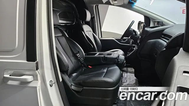 Hyundai Staria id 2524408 из Кореи 20