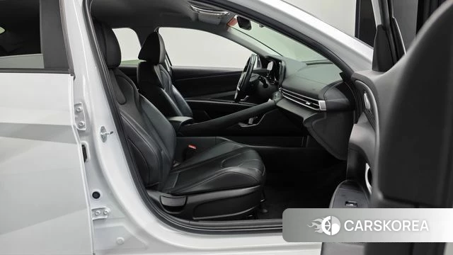 Hyundai Avante Hybrid (CN7) id 3941318 из Кореи 20