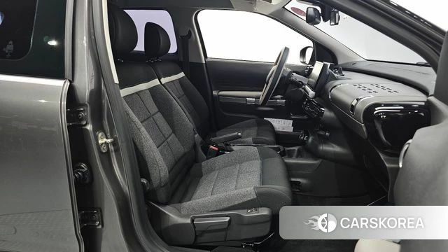 Citroen / DS C4 Cactus id 4677804 из Кореи 32