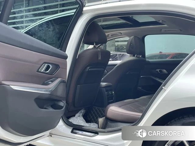 BMW 3 series id 4348730 из Китая 14