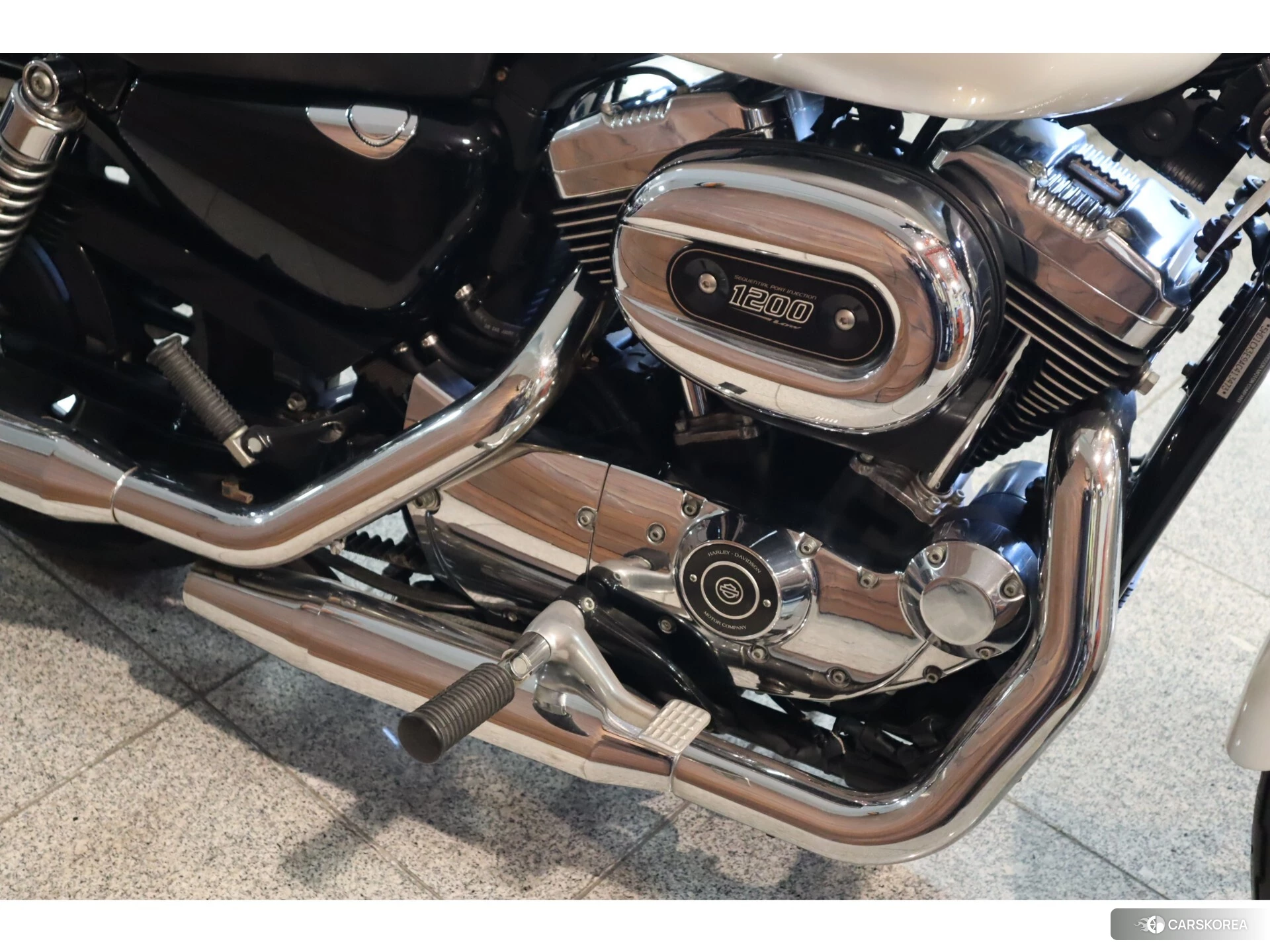 Harley-Davidson Sportster XL1200L Low id 4312762 из Японии 10