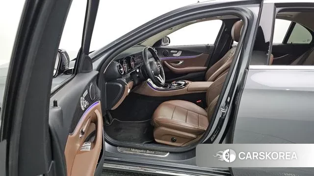 Mercedes-Benz E-Class W213 id 3403048 из Кореи 20