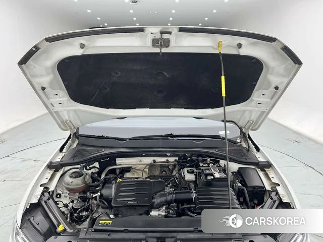 Volkswagen Bora id 4276561 из Китая 28
